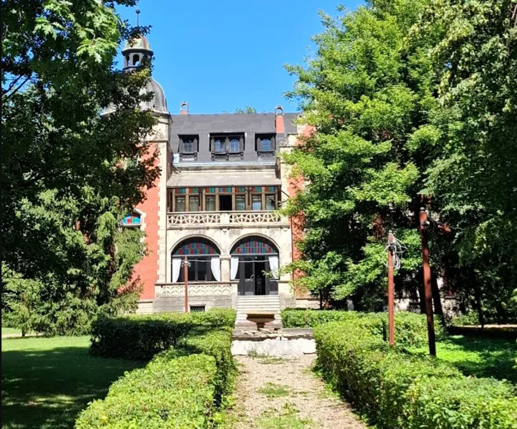 Castel Ghica, Dofteana, Romania, Romania